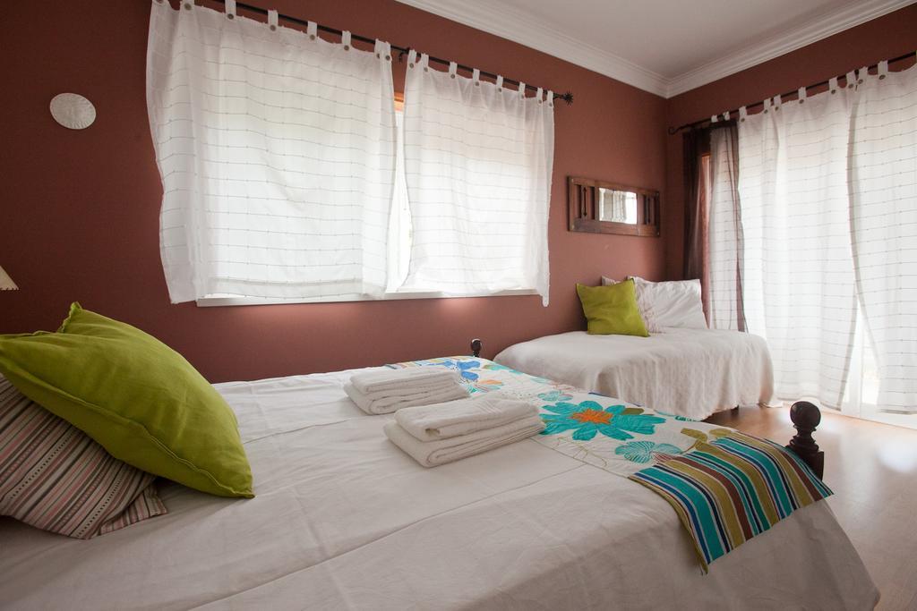 Ericeira Chill Hill Hostel & Private Rooms Pokoj fotografie